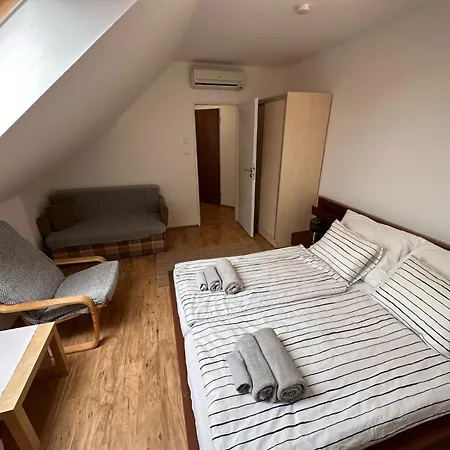 بيت ضيافة Na Zelnicach Ratiskovice